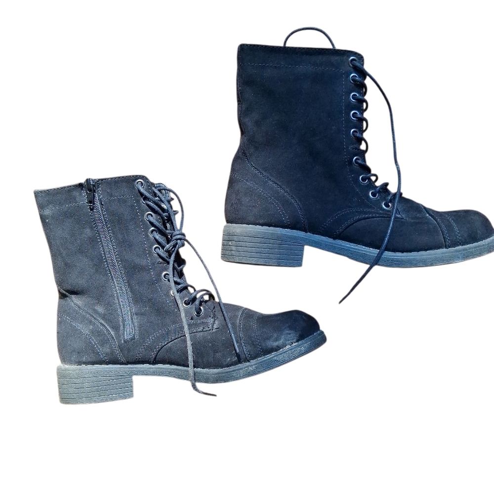 Adia Black Suede Upper Boots size 9